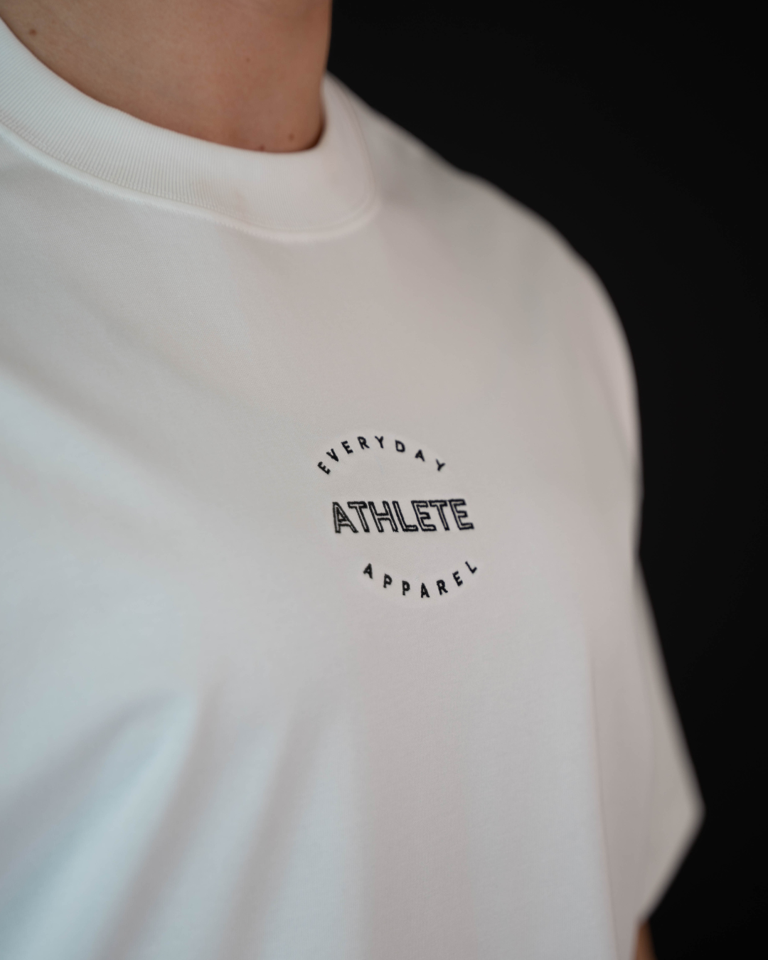 OVERSIZED FIT TEE
