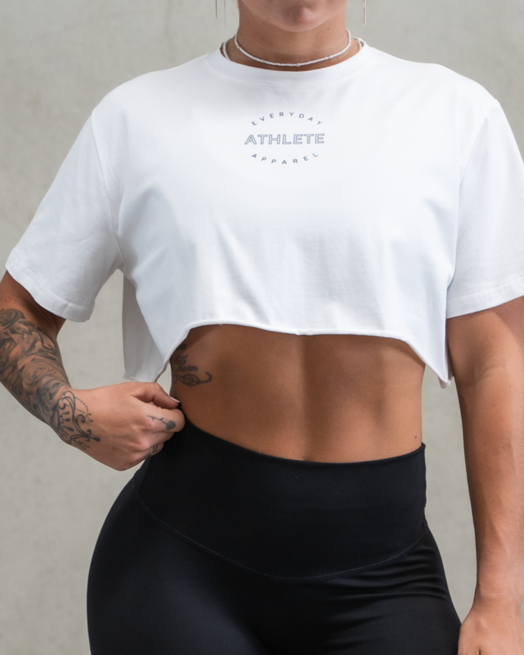 CROPPED TEE
